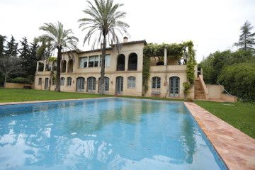 Gran casa de lujo en Tomares, cerca de Sevilla 1