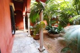 casa de lujo del siglo xvii en el barrio santa cruz de sevilla