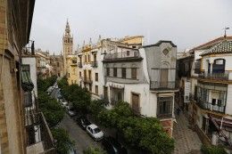casa de lujo en pleno barrio santa cruz de sevilla