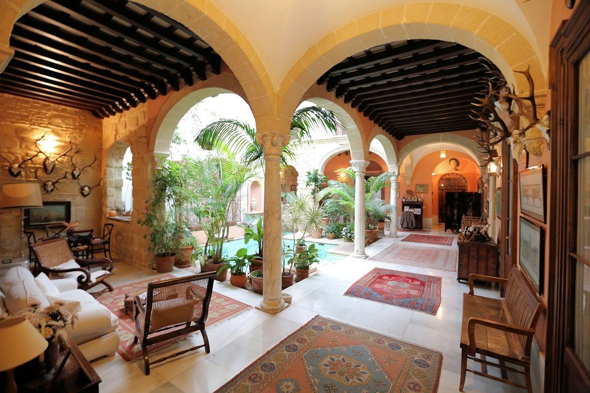Luxury_villa_manor_house_premium_property_Jerez_sherry_Cadiz_Seville_Andalusia 1