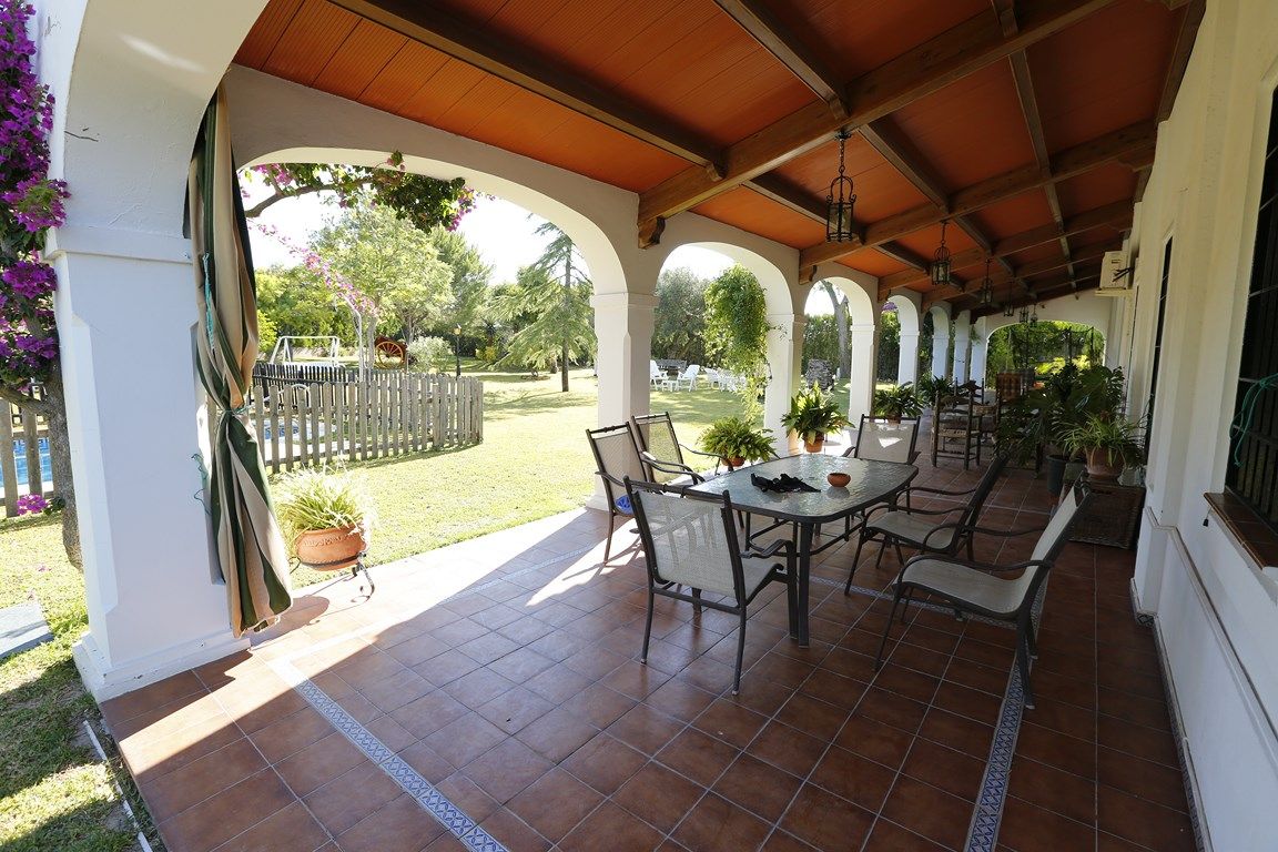 Luxury_property_premium_villa_cortijo_hacienda_Seville_Andalusia_Spain 12
