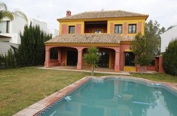 Casa en un campo de golf en sevilla